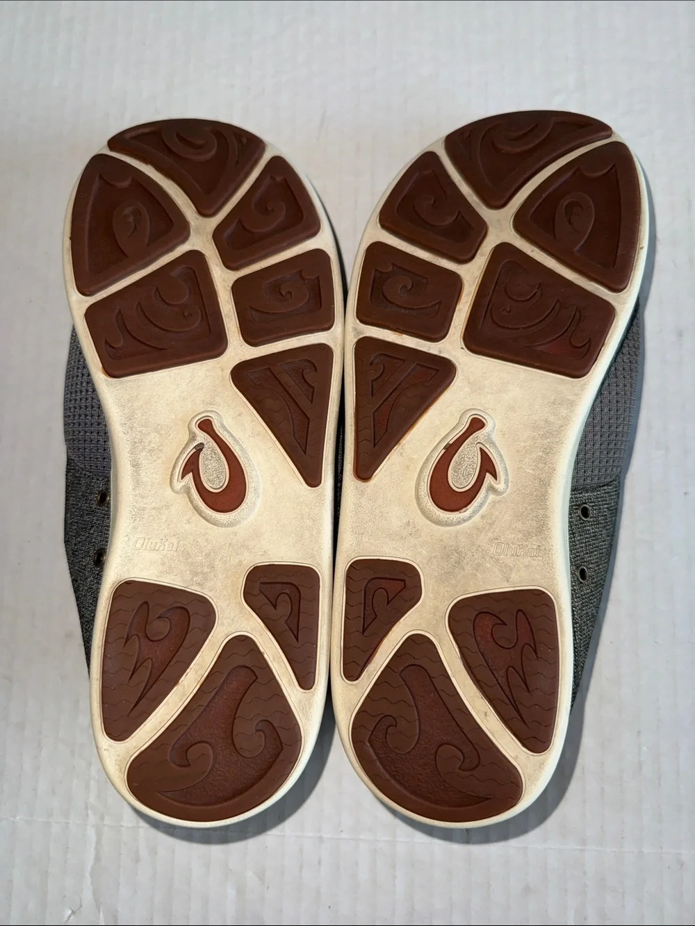 Olukai Gray Nohea Moku No Tie Boat Shoes